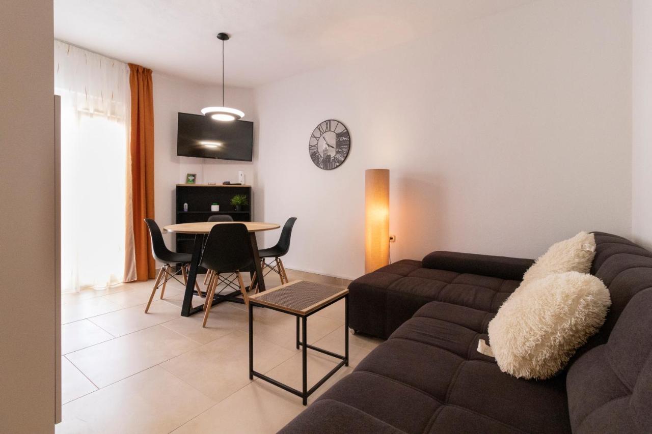 Apartmani Olivia Bibinje Exterior photo